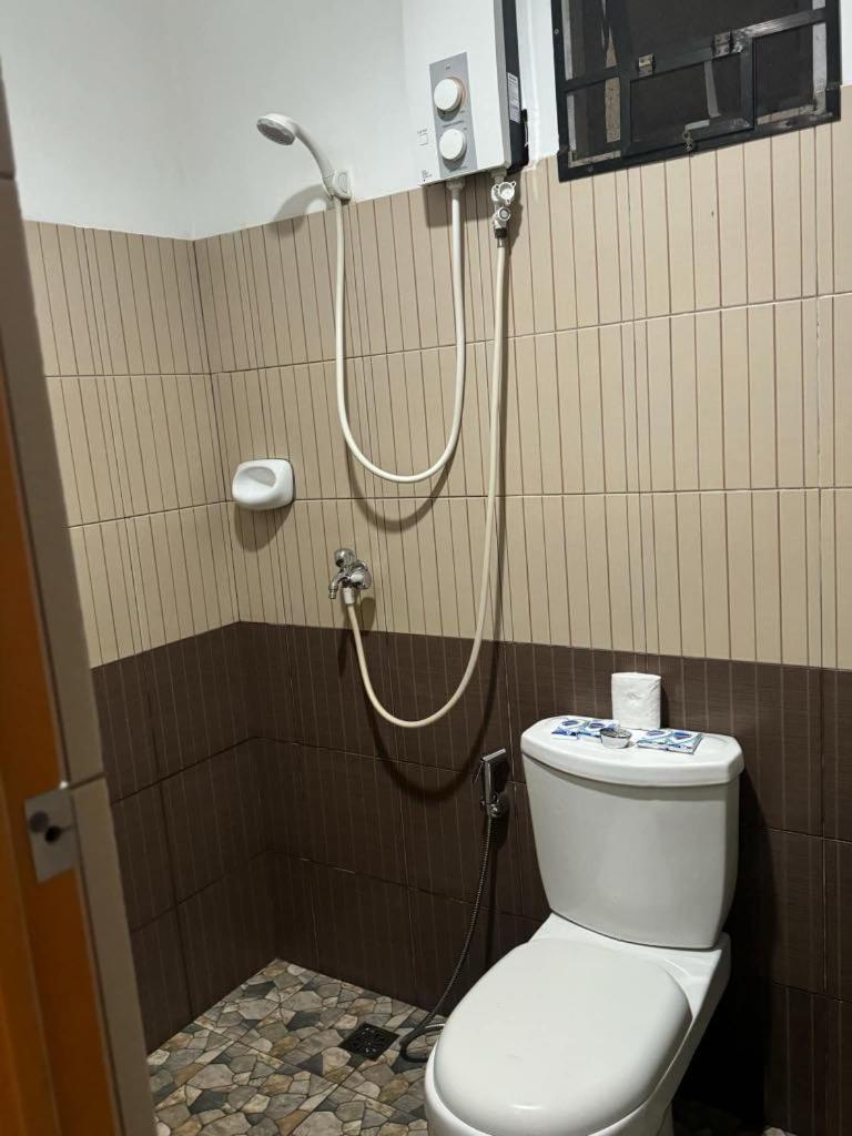 Seascape Lodging House 科隆 客房 照片