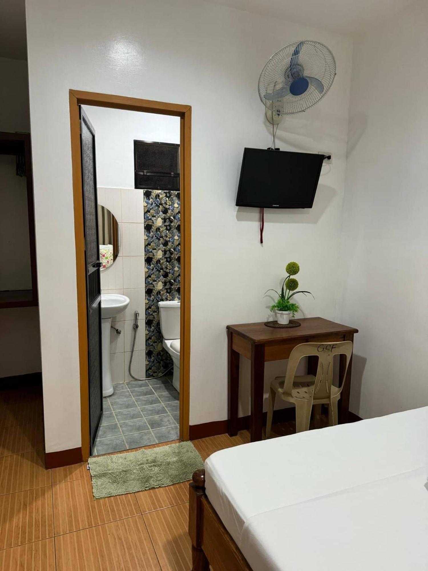 Seascape Lodging House 科隆 客房 照片